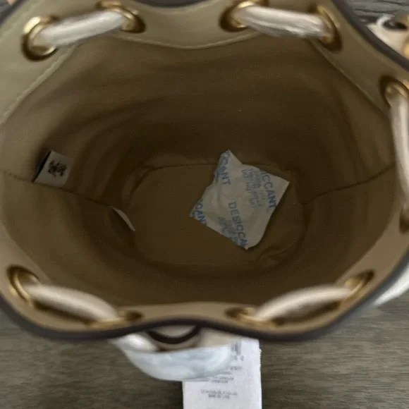 Coach Mini Bucket Bag With Strawberry Print - Picture 6 of 7